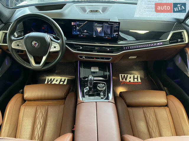Черный BMW-Alpina XB7, объемом двигателя 4.39 л и пробегом 34 тыс. км за 194900 $, фото 21 на Automoto.ua