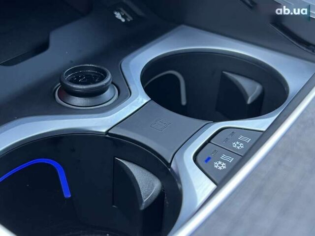 BMW-Alpina XB7, объемом двигателя 0 л и пробегом 22 тыс. км за 223000 $, фото 28 на Automoto.ua