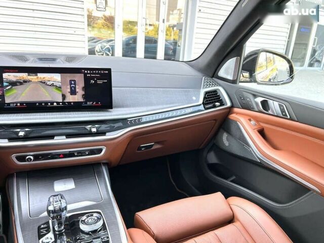 BMW-Alpina XB7, объемом двигателя 4.4 л и пробегом 22 тыс. км за 223000 $, фото 16 на Automoto.ua