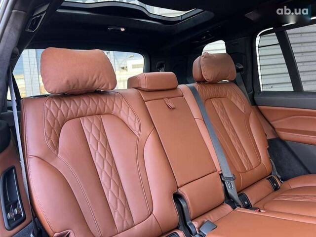 BMW-Alpina XB7, объемом двигателя 0 л и пробегом 22 тыс. км за 223000 $, фото 16 на Automoto.ua