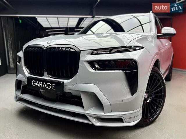 Серый BMW-Alpina XB7, объемом двигателя 4.4 л и пробегом 28 тыс. км за 209000 $, фото 2 на Automoto.ua