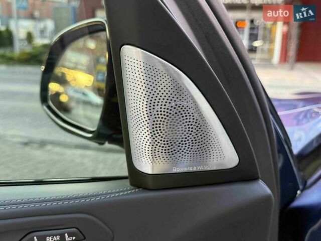 Синий BMW-Alpina XB7, объемом двигателя 4.4 л и пробегом 59 тыс. км за 124900 $, фото 22 на Automoto.ua