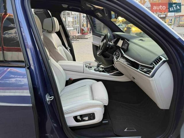 Синий BMW-Alpina XB7, объемом двигателя 4.4 л и пробегом 59 тыс. км за 124900 $, фото 73 на Automoto.ua