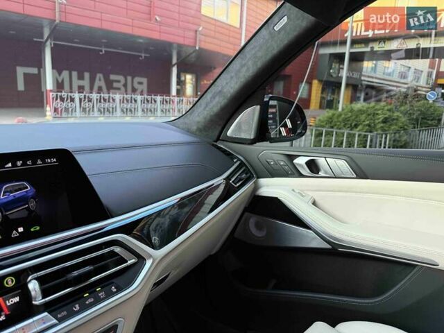 Синий BMW-Alpina XB7, объемом двигателя 4.4 л и пробегом 59 тыс. км за 124900 $, фото 47 на Automoto.ua