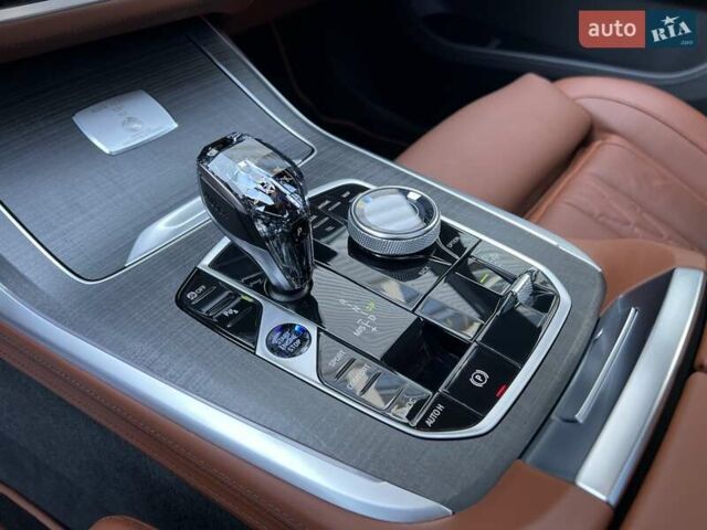 Синій BMW-Alpina XB7, об'ємом двигуна 4.39 л та пробігом 22 тис. км за 217000 $, фото 18 на Automoto.ua