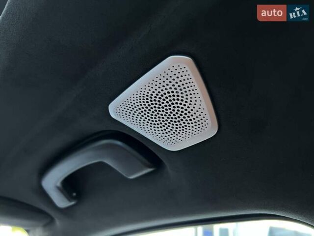 Синий BMW-Alpina XB7, объемом двигателя 4.39 л и пробегом 22 тыс. км за 217000 $, фото 37 на Automoto.ua