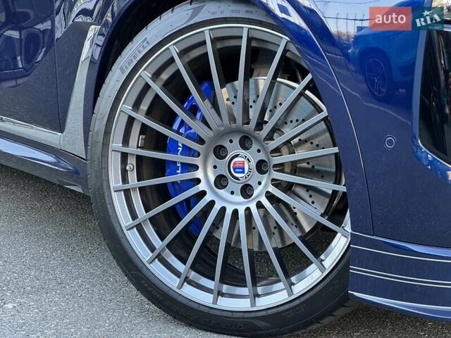 Синий BMW-Alpina XB7, объемом двигателя 4.39 л и пробегом 22 тыс. км за 217000 $, фото 4 на Automoto.ua