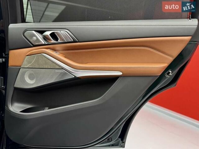 Зелений BMW-Alpina XB7, об'ємом двигуна 4.39 л та пробігом 9 тис. км за 155500 $, фото 53 на Automoto.ua