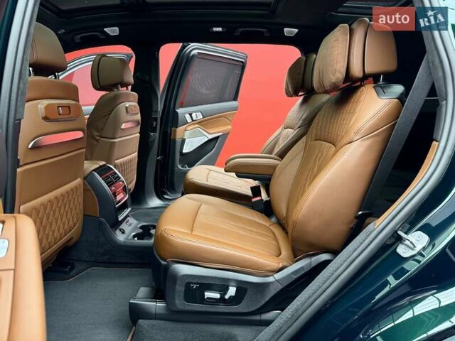 Зелений BMW-Alpina XB7, об'ємом двигуна 4.39 л та пробігом 9 тис. км за 155500 $, фото 47 на Automoto.ua