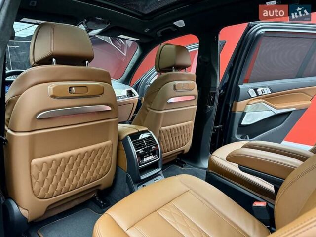 Зелений BMW-Alpina XB7, об'ємом двигуна 4.39 л та пробігом 9 тис. км за 155500 $, фото 50 на Automoto.ua