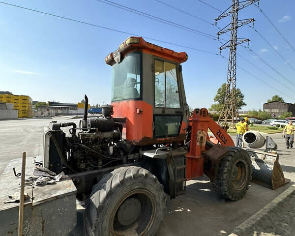 Красный Brenner ZL, объемом двигателя 4.5 л и пробегом 1 тыс. км за 20500 $, фото 3 на Automoto.ua