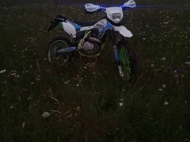 BSE 3302, объемом двигателя 0.25 л и пробегом 0 тыс. км за 1550 $, фото 2 на Automoto.ua