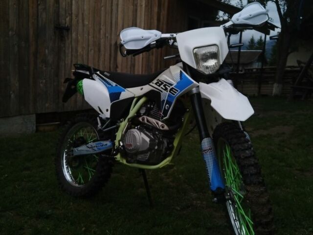 BSE 3302, объемом двигателя 0.25 л и пробегом 0 тыс. км за 1550 $, фото 1 на Automoto.ua