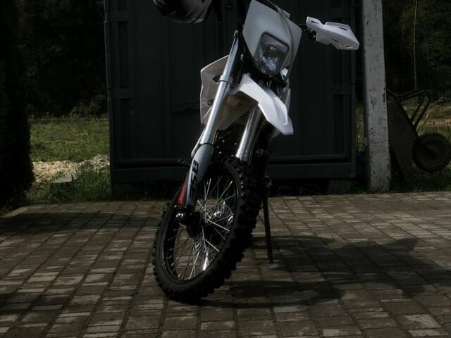 BSE Другая, объемом двигателя 0.14 л и пробегом 0 тыс. км за 1000 $, фото 4 на Automoto.ua