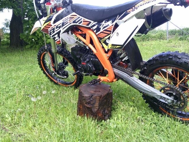 BSE Другая, объемом двигателя 0.13 л и пробегом 0 тыс. км за 1000 $, фото 1 на Automoto.ua