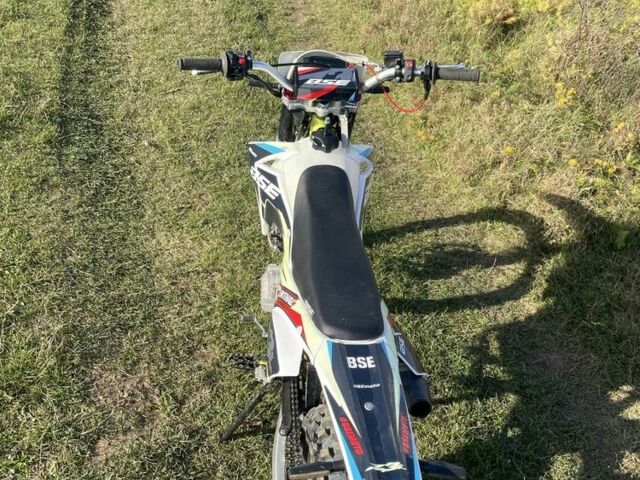 BSE Другая 2024 в Черновцах на Automoto.ua BSE Другая, объемом двигателя 0.25 л и пробегом 0 тыс. км за 1500 $, фото 4 на Automoto.ua