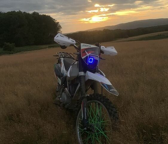 BSE Інша, об'ємом двигуна 0.3 л та пробігом 0 тис. км за 1600 $, фото 1 на Automoto.ua