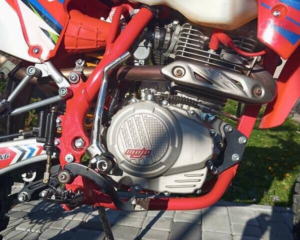 Червоний BSE J3D, об'ємом двигуна 0 л та пробігом 100 тис. км за 1850 $, фото 4 на Automoto.ua