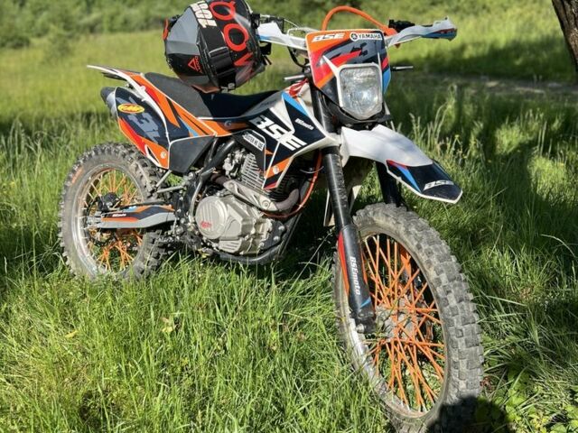 BSE J3D, объемом двигателя 0.3 л и пробегом 0 тыс. км за 1400 $, фото 1 на Automoto.ua