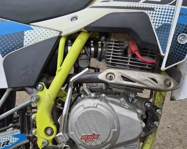 Желтый BSE J3D, объемом двигателя 0.22 л и пробегом 2 тыс. км за 1200 $, фото 3 на Automoto.ua