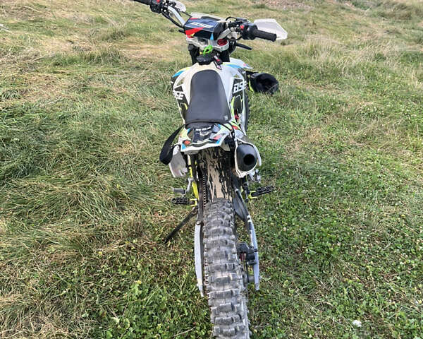 Зеленый BSE J3D, объемом двигателя 0.25 л и пробегом 70 тыс. км за 1500 $, фото 1 на Automoto.ua