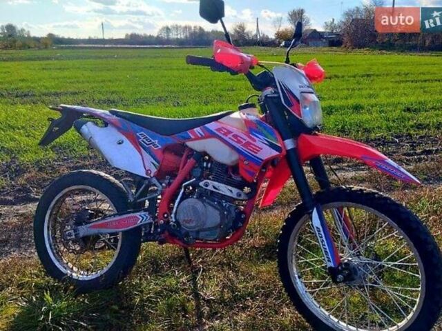 Красный BSE M250, объемом двигателя 0.25 л и пробегом 40 тыс. км за 1600 $, фото 1 на Automoto.ua