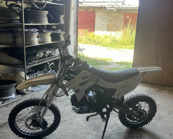 Білий BSE PH10L 125 Enduro, об'ємом двигуна 0 л та пробігом 1 тис. км за 798 $, фото 9 на Automoto.ua