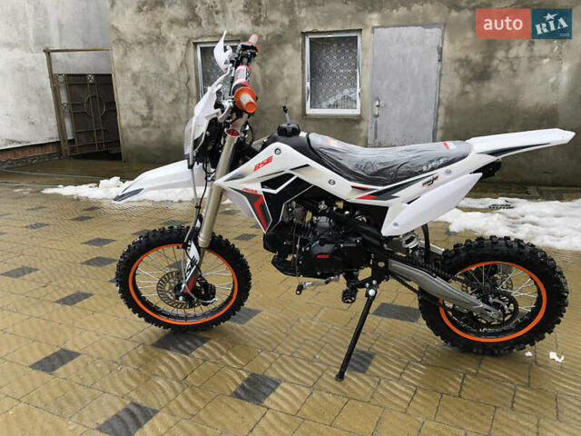 Белый BSE PH10L 125 Enduro, объемом двигателя 0.15 л и пробегом 2 тыс. км за 1200 $, фото 3 на Automoto.ua