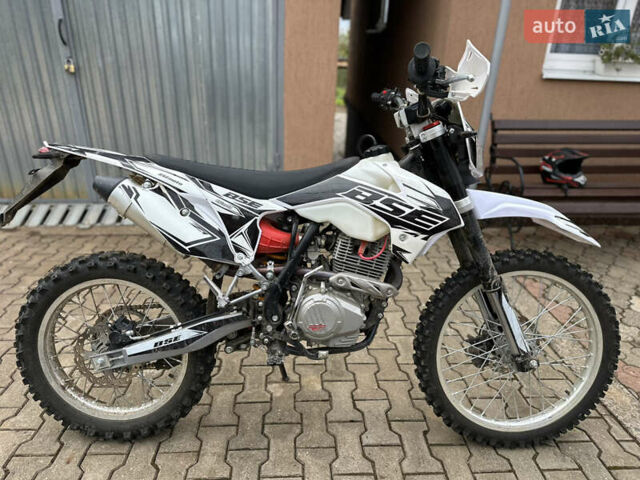 Белый BSE S2, объемом двигателя 0.25 л и пробегом 400 тыс. км за 1600 $, фото 1 на Automoto.ua