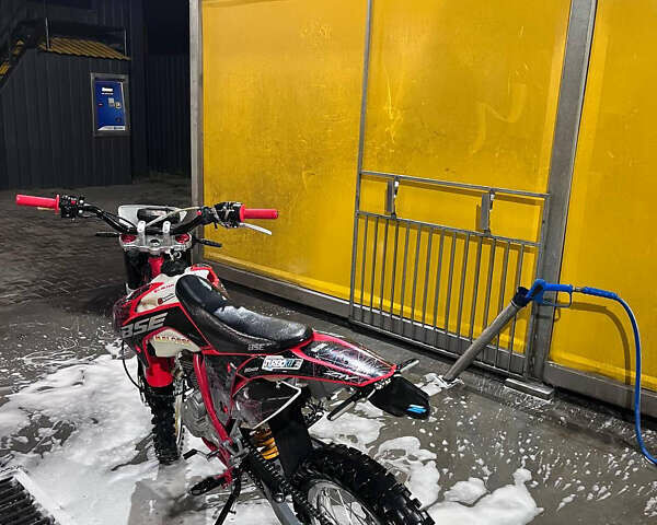 BSE S2 2023 в Хмельницком на Automoto.ua Красный BSE S2, объемом двигателя 0.25 л и пробегом 4 тыс. км за 1100 $, фото 3 на Automoto.ua