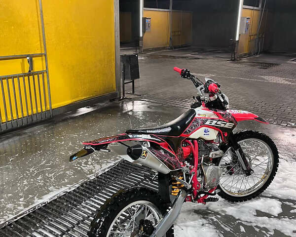 BSE S2 2023 в Хмельницком на Automoto.ua Красный BSE S2, объемом двигателя 0.25 л и пробегом 4 тыс. км за 1100 $, фото 1 на Automoto.ua