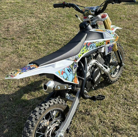 BSE SP03 Enduro, объемом двигателя 0.05 л и пробегом 1 тыс. км за 717 $, фото 2 на Automoto.ua