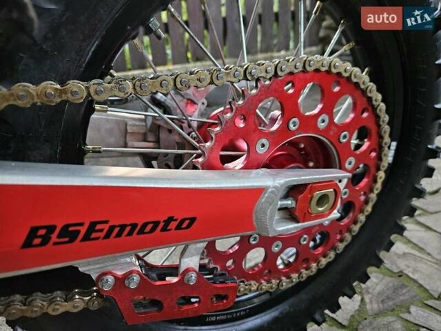 Красный BSE X8, объемом двигателя 0.3 л и пробегом 400 тыс. км за 4100 $, фото 20 на Automoto.ua