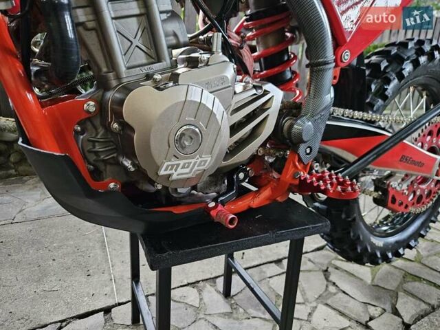 Красный BSE X8, объемом двигателя 0.3 л и пробегом 400 тыс. км за 4100 $, фото 9 на Automoto.ua