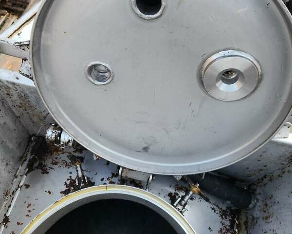 BSLT СТЦ, объемом двигателя 0 л и пробегом 300 тыс. км за 27000 $, фото 10 на Automoto.ua