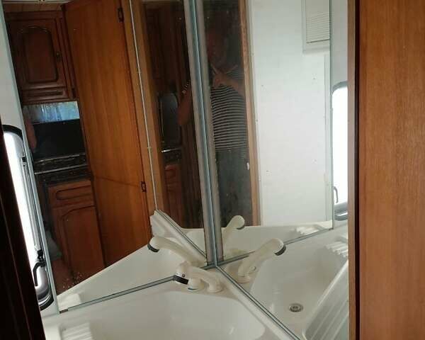 Білий Buerstner 5205, об'ємом двигуна 0 л та пробігом 2 тис. км за 6000 $, фото 12 на Automoto.ua