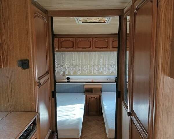 Білий Buerstner 5205, об'ємом двигуна 0 л та пробігом 2 тис. км за 6000 $, фото 4 на Automoto.ua