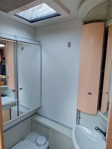 Білий Buerstner Averso Premium, об'ємом двигуна 0 л та пробігом 3 тис. км за 8399 $, фото 40 на Automoto.ua