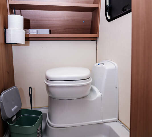 Серый Buerstner Averso Premium, объемом двигателя 0 л и пробегом 1 тыс. км за 12000 $, фото 33 на Automoto.ua