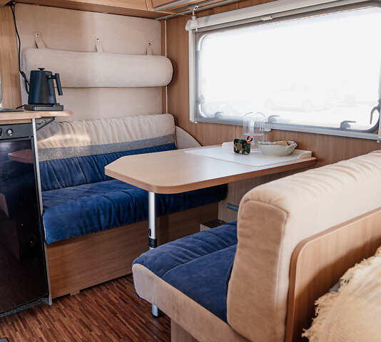 Серый Buerstner Averso Premium, объемом двигателя 0 л и пробегом 1 тыс. км за 12000 $, фото 6 на Automoto.ua