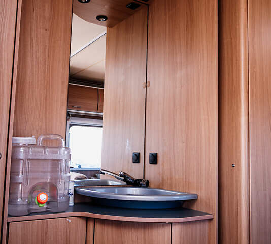 Серый Buerstner Averso Premium, объемом двигателя 0 л и пробегом 1 тыс. км за 12000 $, фото 22 на Automoto.ua