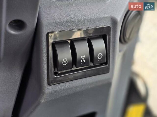 Желтый Bull HD 100, объемом двигателя 0 л и пробегом 0 тыс. км за 79900 $, фото 23 на Automoto.ua