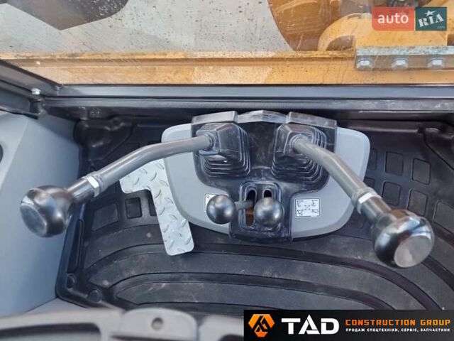 Желтый Case Construction 580ST, объемом двигателя 0 л и пробегом 0 тыс. км за 84889 $, фото 20 на Automoto.ua