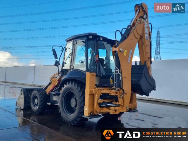 Желтый Case Construction 580ST, объемом двигателя 0 л и пробегом 0 тыс. км за 84889 $, фото 6 на Automoto.ua