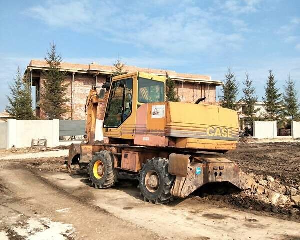 Желтый Case Construction 695 ST, объемом двигателя 0 л и пробегом 0 тыс. км за 12800 $, фото 10 на Automoto.ua