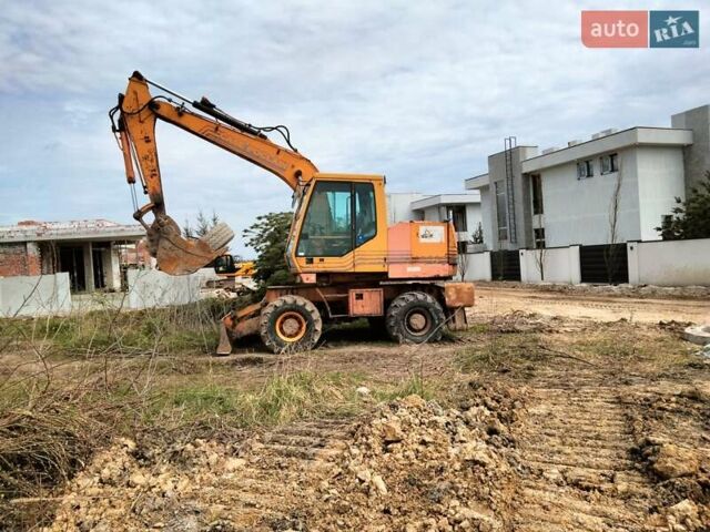 Желтый Case Construction 695 ST, объемом двигателя 0 л и пробегом 0 тыс. км за 12800 $, фото 5 на Automoto.ua