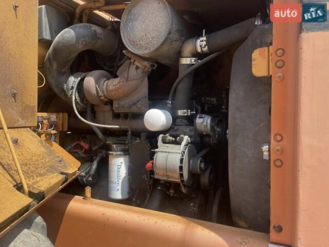 Case Construction 821E, объемом двигателя 0 л и пробегом 0 тыс. км за 19000 $, фото 9 на Automoto.ua