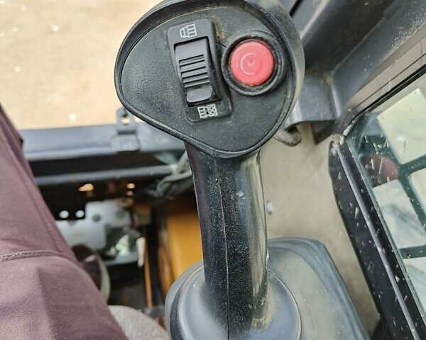 Case Construction 921C, объемом двигателя 0 л и пробегом 2 тыс. км за 18900 $, фото 5 на Automoto.ua