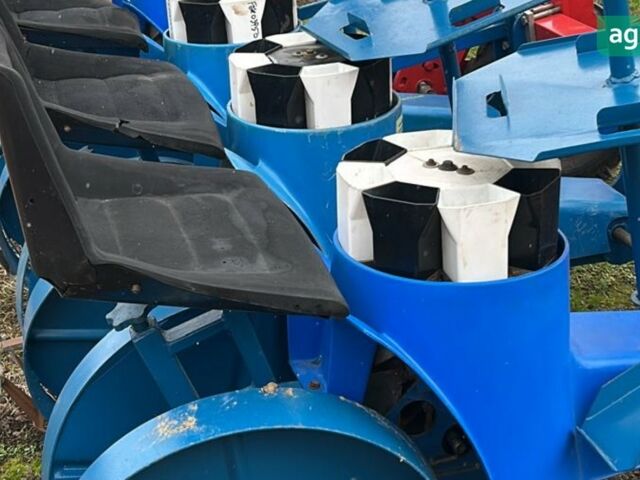 Checchi&Magli Wolf, об'ємом двигуна 6 л та пробігом 0 тис. км за 5312 $, фото 7 на Automoto.ua