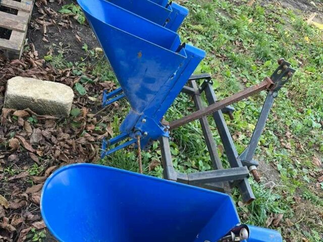 Синий ЧС 4, объемом двигателя 0 л и пробегом 0 тыс. км за 669 $, фото 2 на Automoto.ua